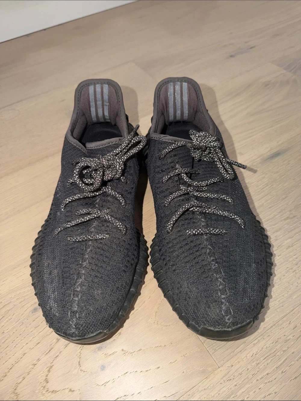 Yeezy Boost 350 V2 in Charcoal Black